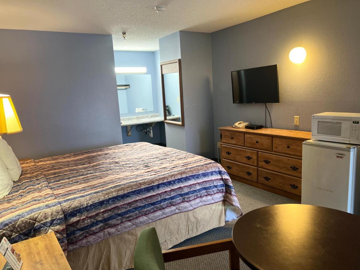 Best Budget Inn Owatonna Exterior photo